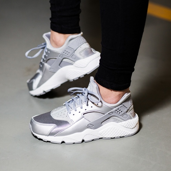 Nike Air Silver Huarache - Picture 5 of 6